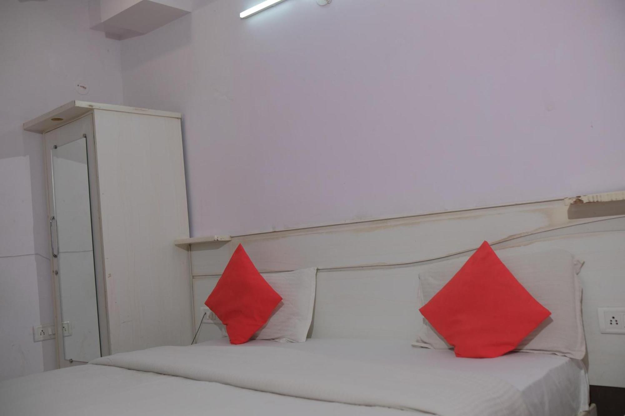 Hotel Quality Time Udaipur Exterior foto
